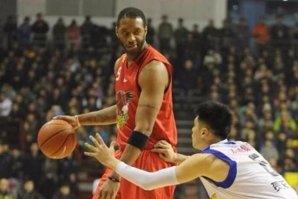 CBA歷史上哪位外援給中國球隊(duì)帶來最大幫助？